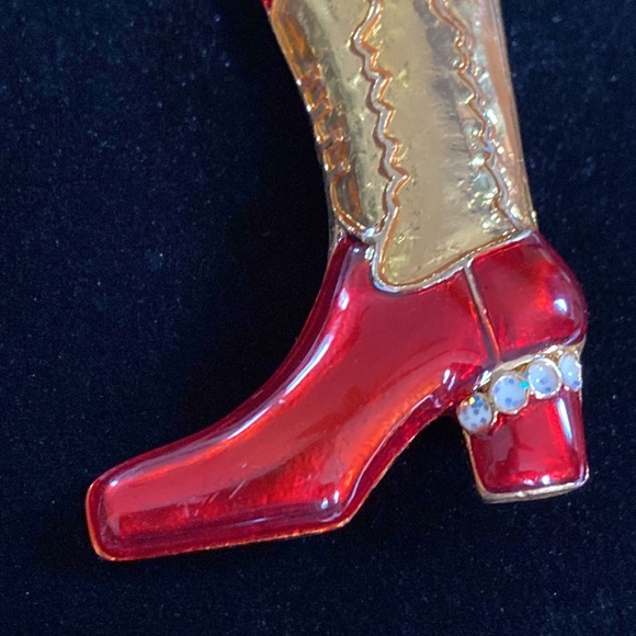 Vintage Western Mates Cowgirl Boot Pin Brooch - Picture 2 of 6